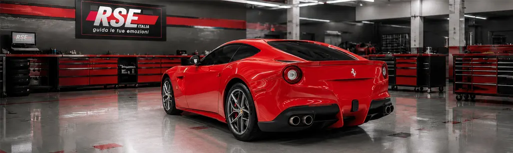 Ferrari F12 — foto 3